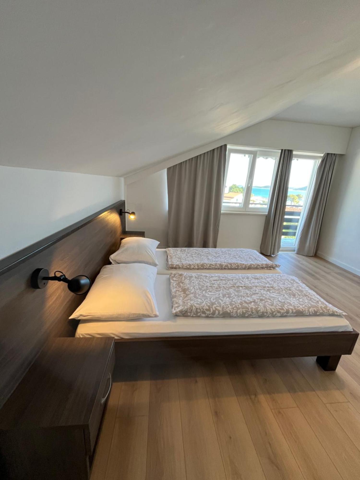 Apartments And Rooms Bozena Vodice Exterior photo